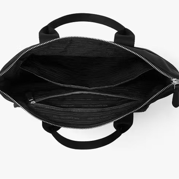 San Ksnyl Nylon Convertible Backpack New - Picture 4 of 8